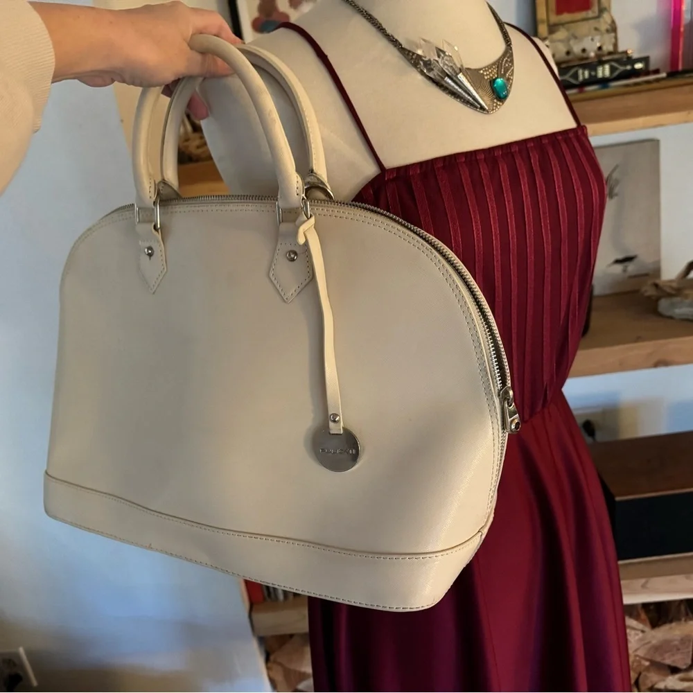 Pulicati Italian Leather Cream Handbag Shoulder Satchel with crossbody strap